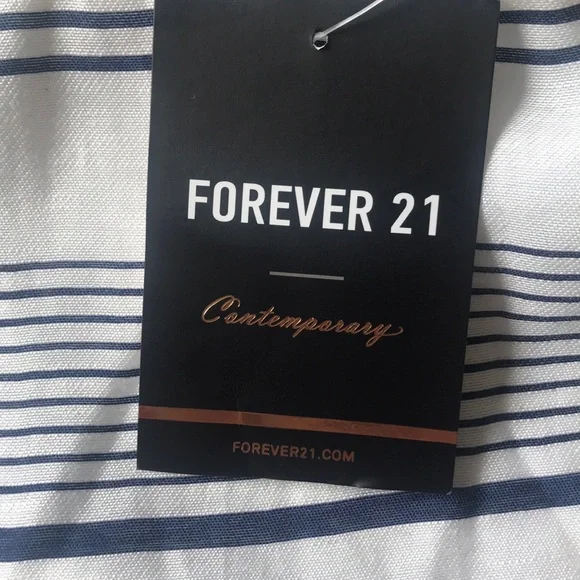 Forever 21 Linen Striped Crop Top, NWT - Picture 3 of 4